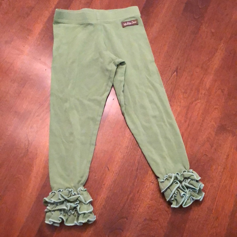 Ruffle pants